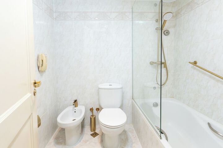 Bath Interior