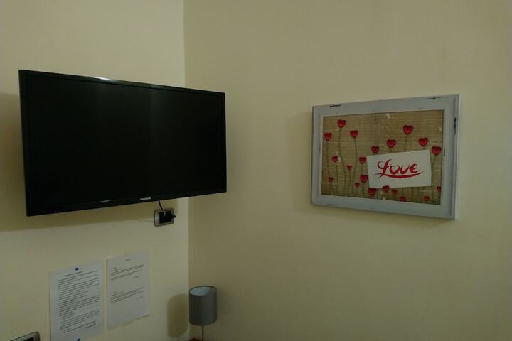 Room 17 of 47