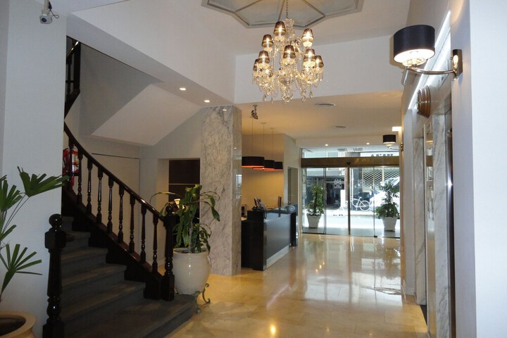 Guest Lobby