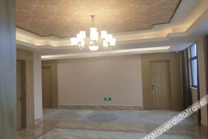 Hotel Interior 5 of 14
