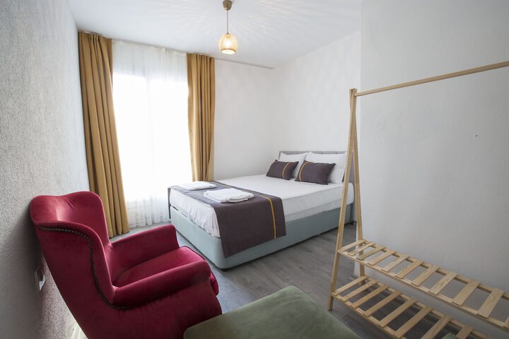 Room 14 of 70