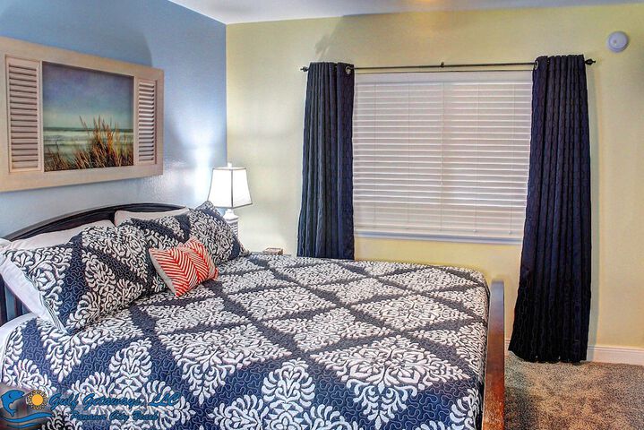 Room 25 of 142