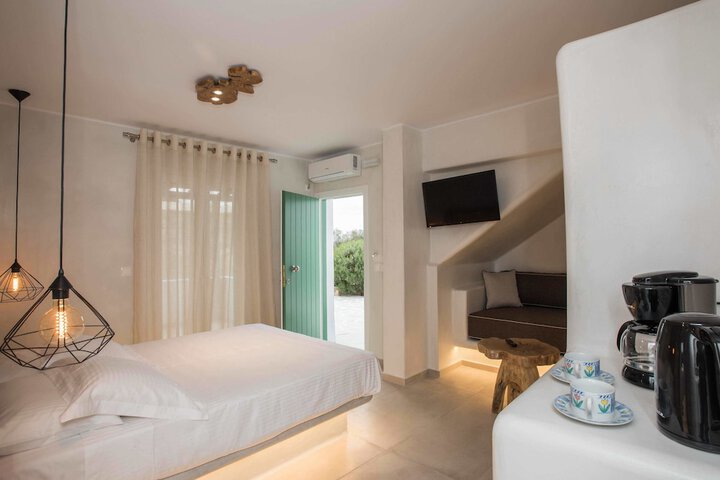 Room 5 of 53
