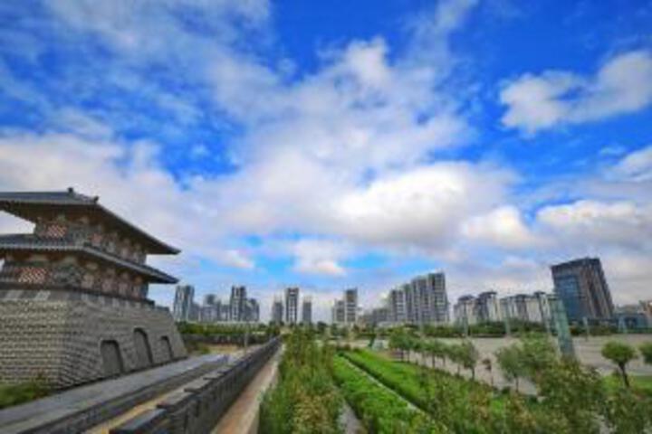 Liangjia Hotel (Fuxing Handan Railway Station Branch)