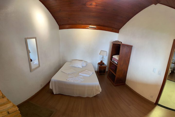 Room 65 of 147