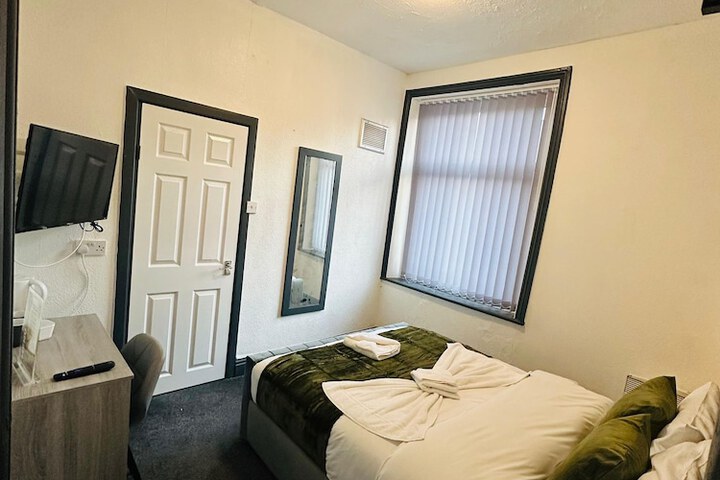 Room 7 of 20