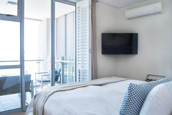 Room 18 of 78