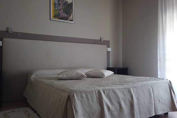 Room 7 of 15