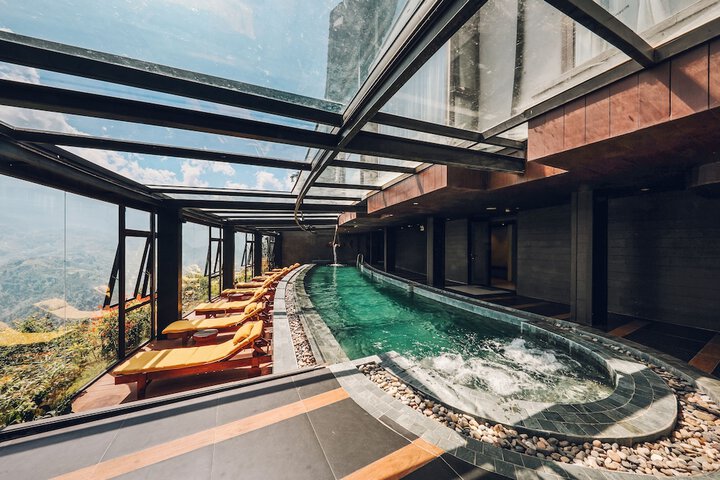 Pool 48 of 83
