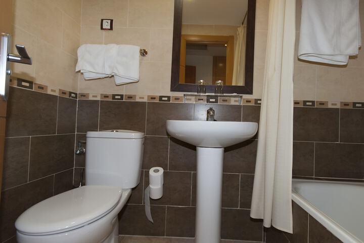 Clean Restrooms