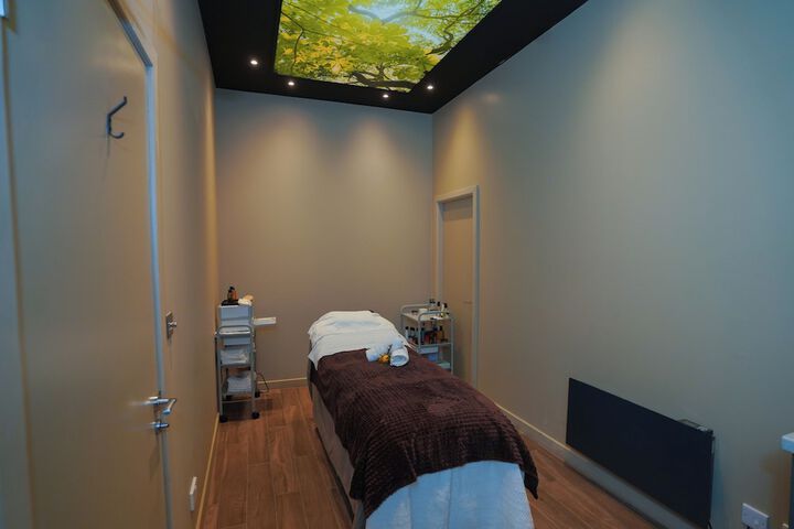 Spa 136 of 295