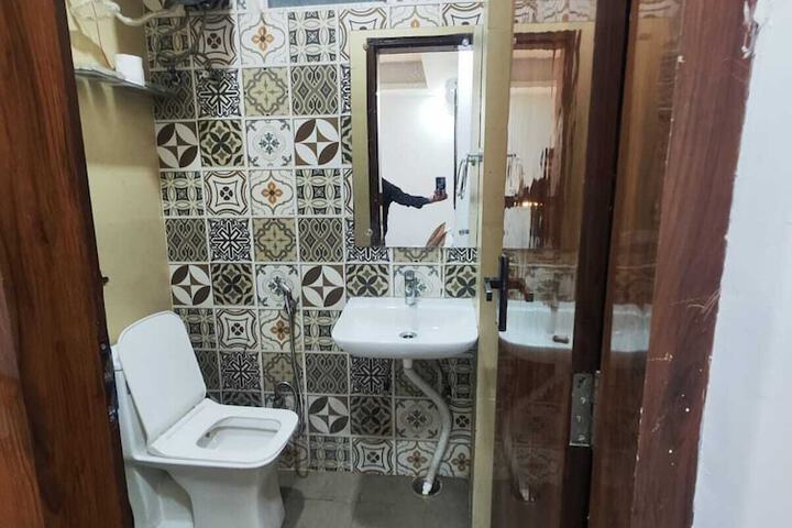 Room 56 of 75