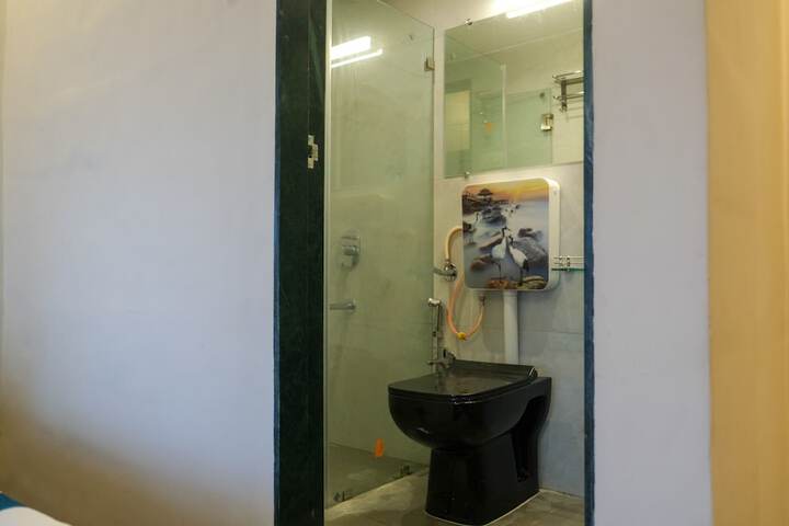 Room 17 of 23
