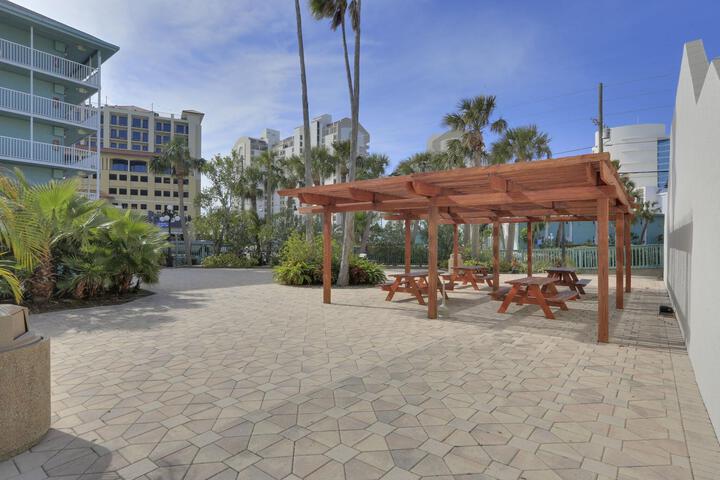 Terrace/Patio 21 of 29