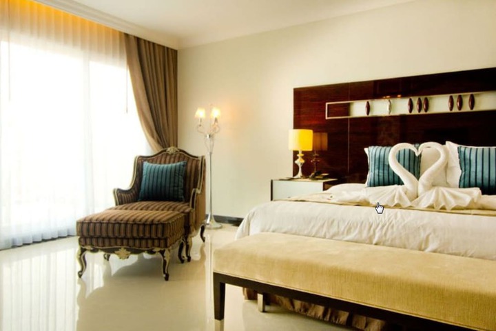 Room 20 of 51