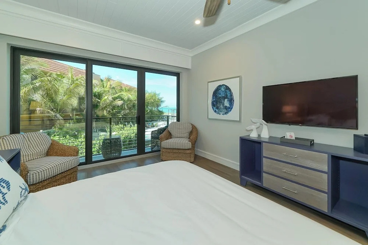 Room 3 of 11