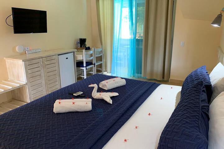 Room 2 of 39