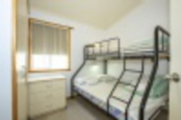Room 748 of 876