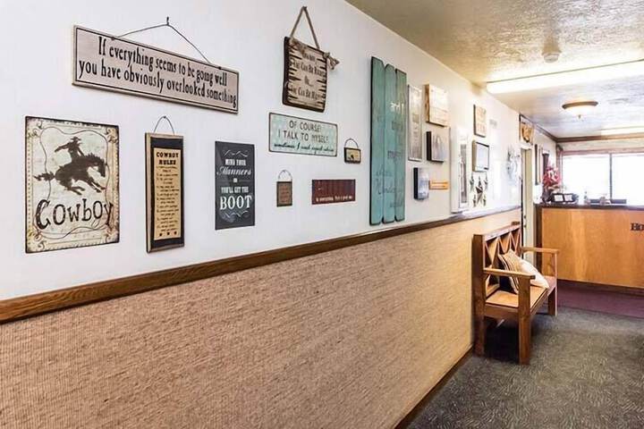 Hotel Interior 2 of 24