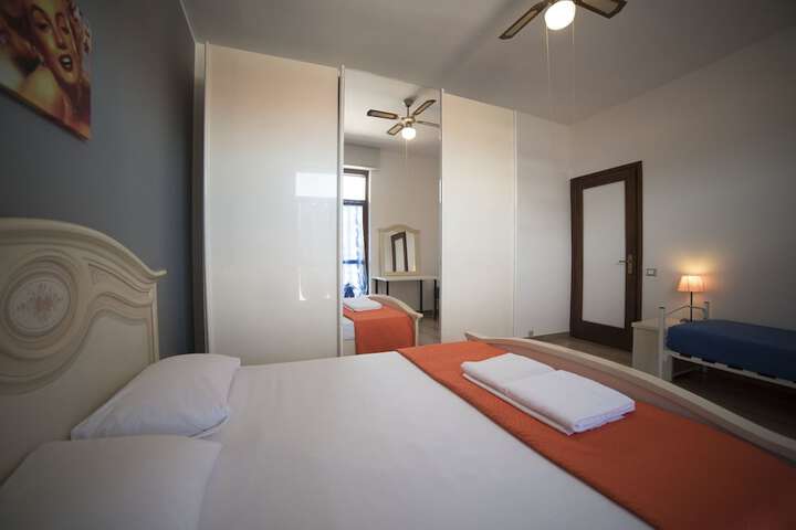Room 10 of 58