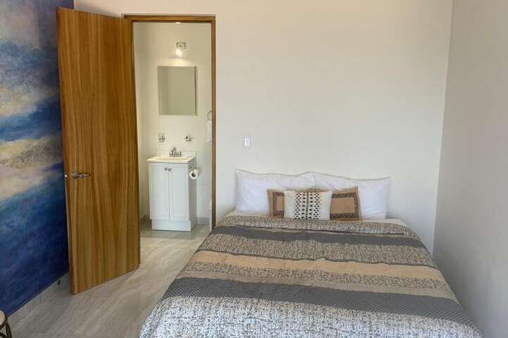 Room 12 of 53