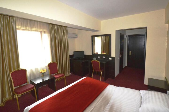 Room 19 of 51