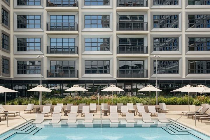 Rooftop pool