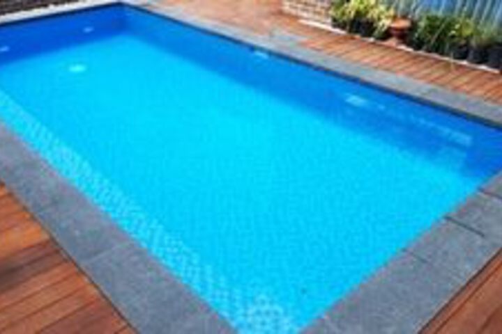 Pool 32 of 39