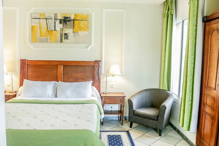 Room 4 of 29