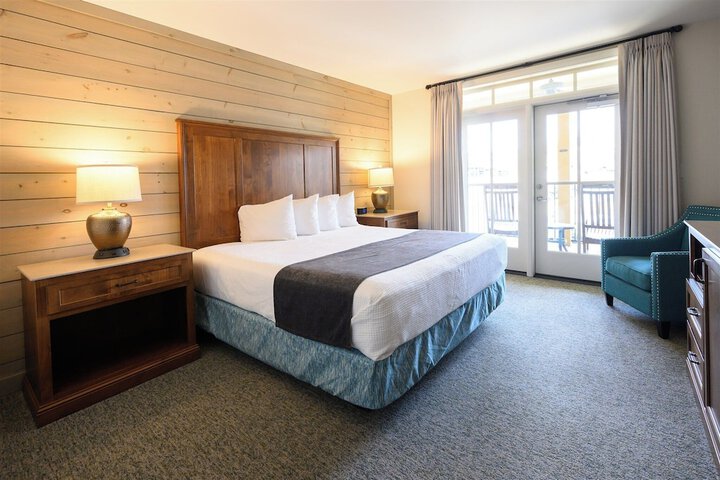 Room 53 of 87