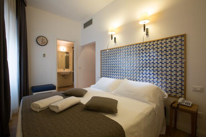 Room 60 of 169