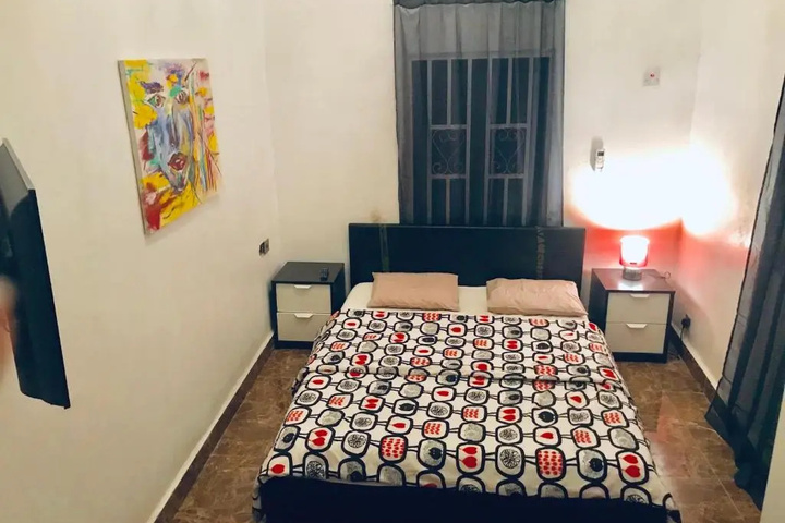 Room 3 of 3