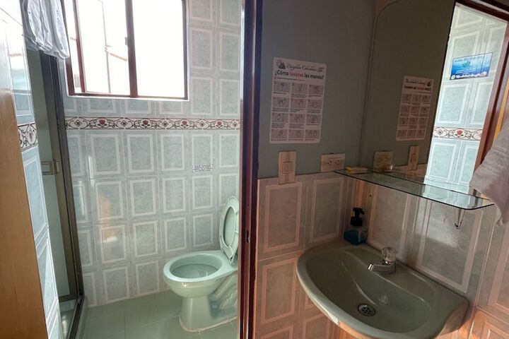 Room 7 of 11