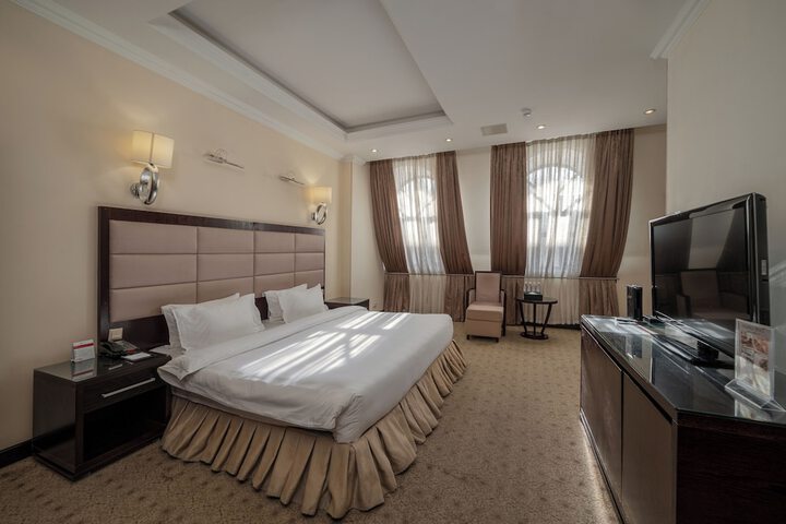 Room 55 of 116