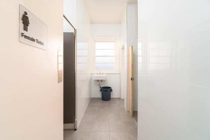 Room 3 of 3