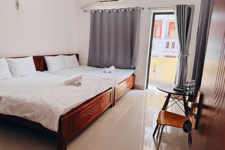 Room 17 of 26