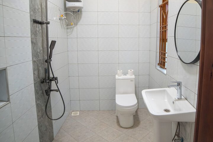 Room 7 of 24