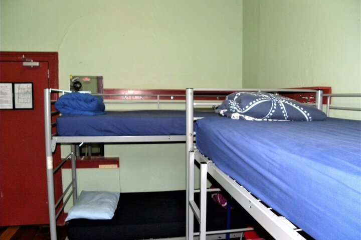 Room 33 of 135