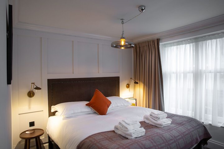 Room 6 of 29