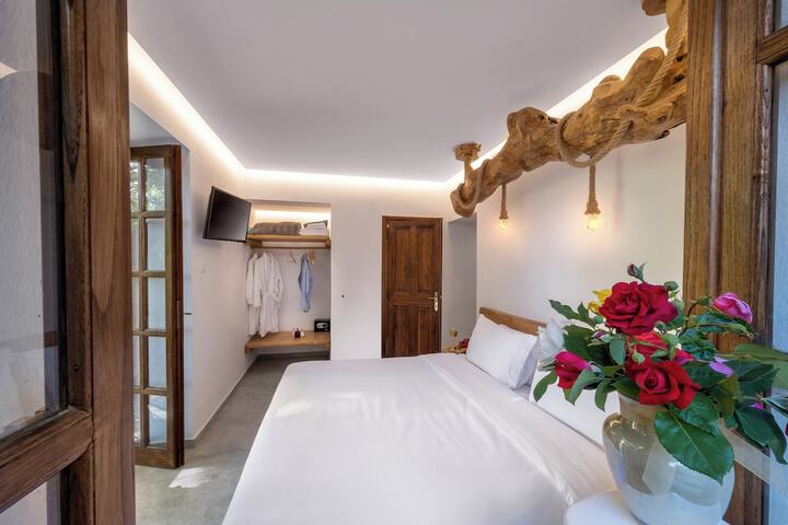 Room 30 of 131