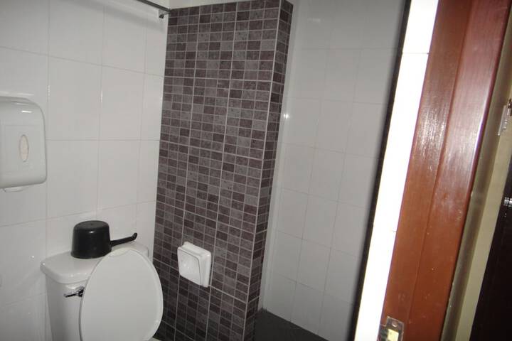 Room 36 of 48