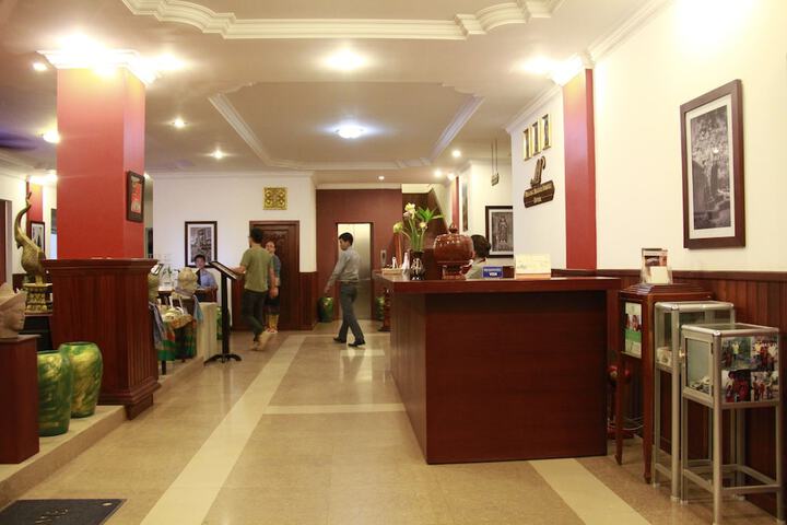 Lobby Photos