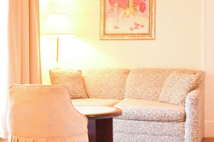 Room 33 of 125