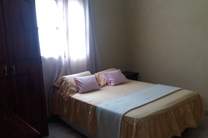 Room 12 of 48