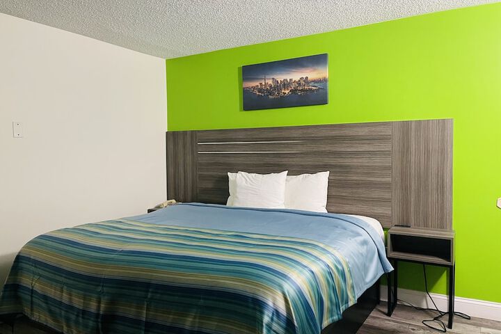 Single Room (6 of 9)