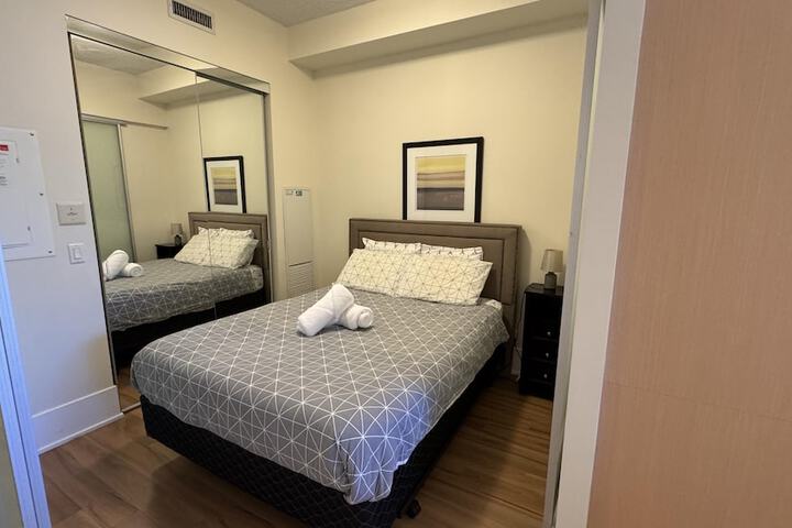 Room 10 of 132