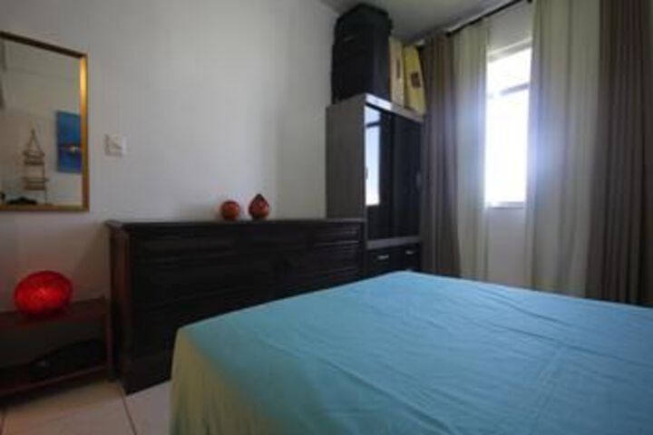 Room 8 of 27