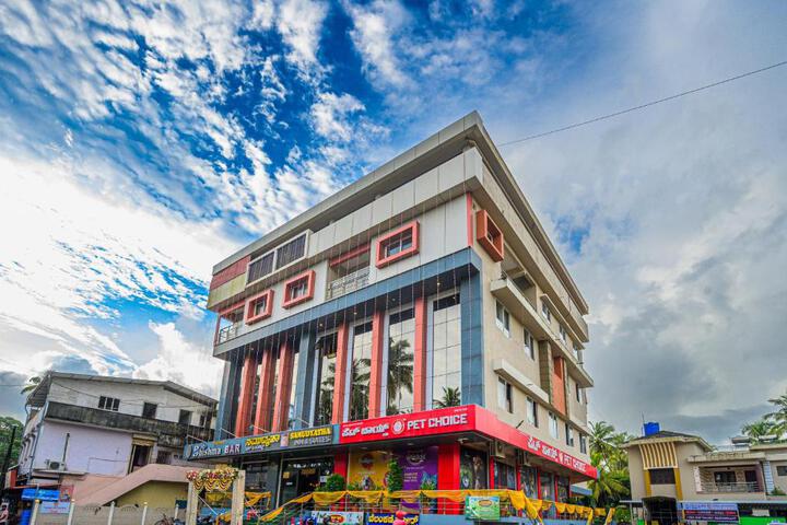 Hotel Samudyatha Inn & Suites