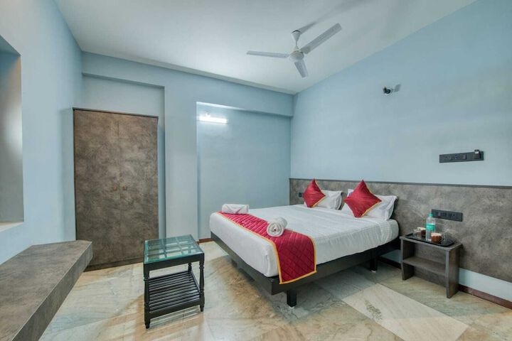 Room 6 of 47