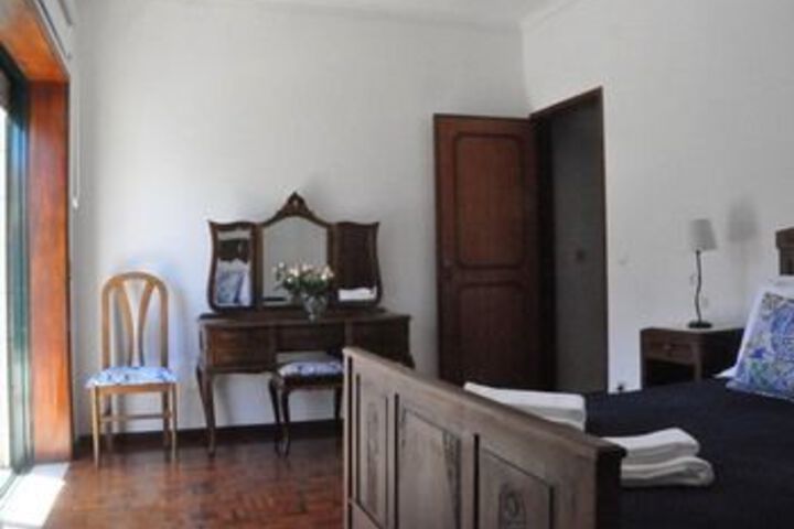 Room 9 of 19